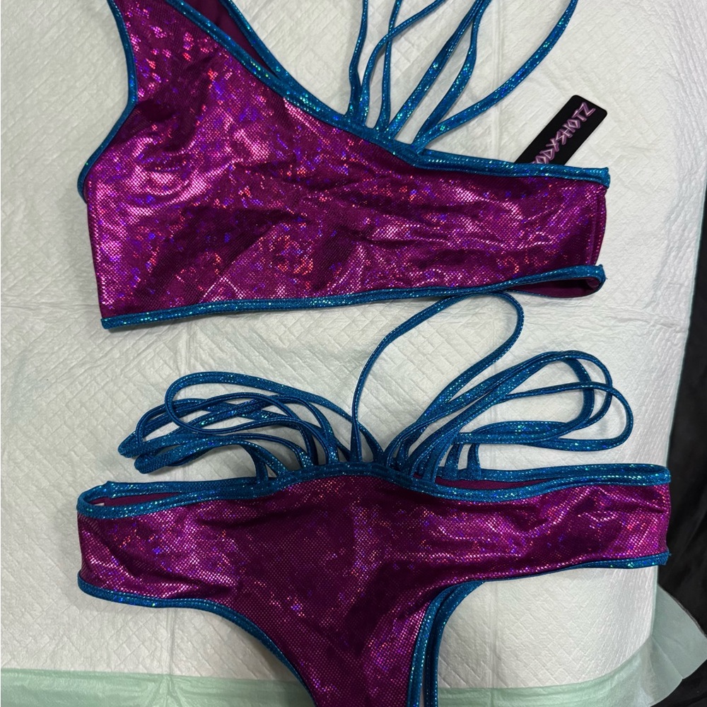 BODYSHOTZ Bikini Set in Purple and Blue